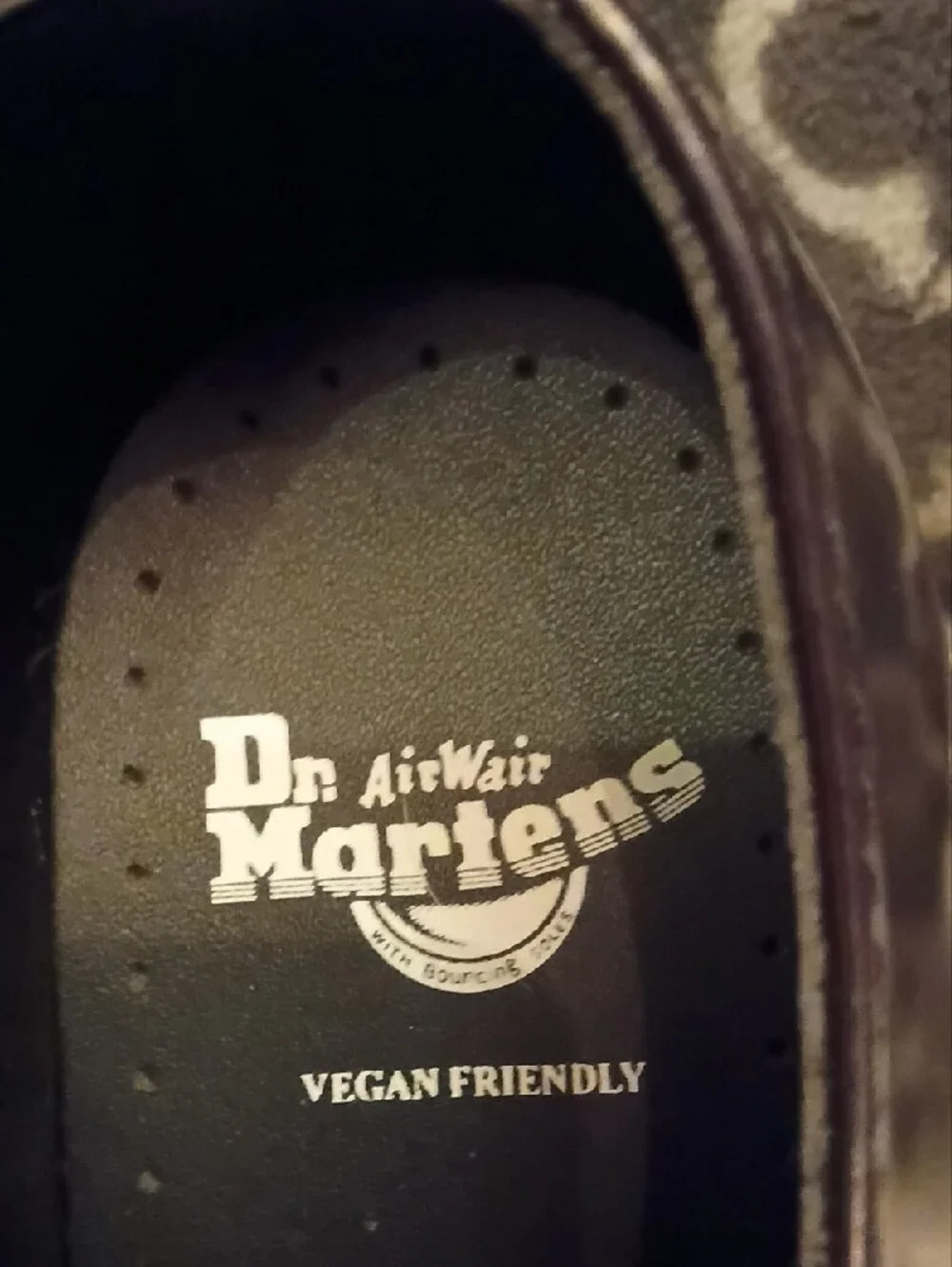 Dr.Martens - Purple to Black Ombre -Size 6 Womens- Brand New/Never Worn